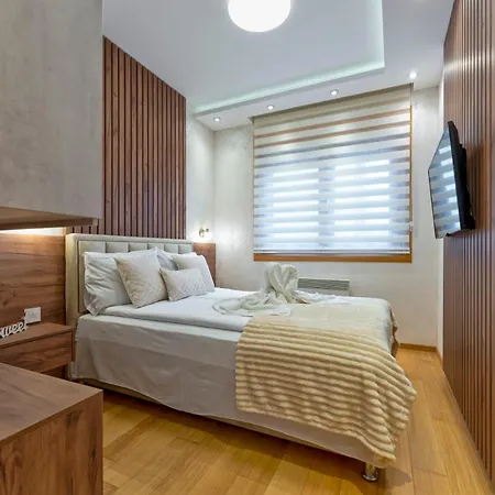 & Pino Mons 1 Apartment